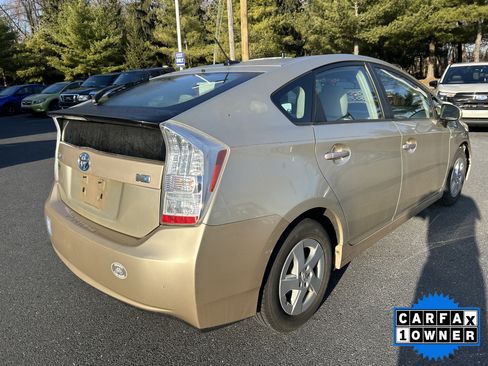 Used 2010 Toyota Prius Two image 3