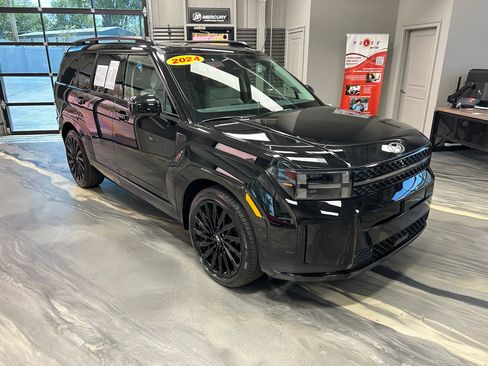 Used 2024 Hyundai Santa Fe Calligraphy image 1