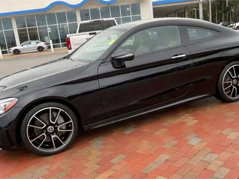 Used 2023 Mercedes-Benz C 300 Coupe image 5