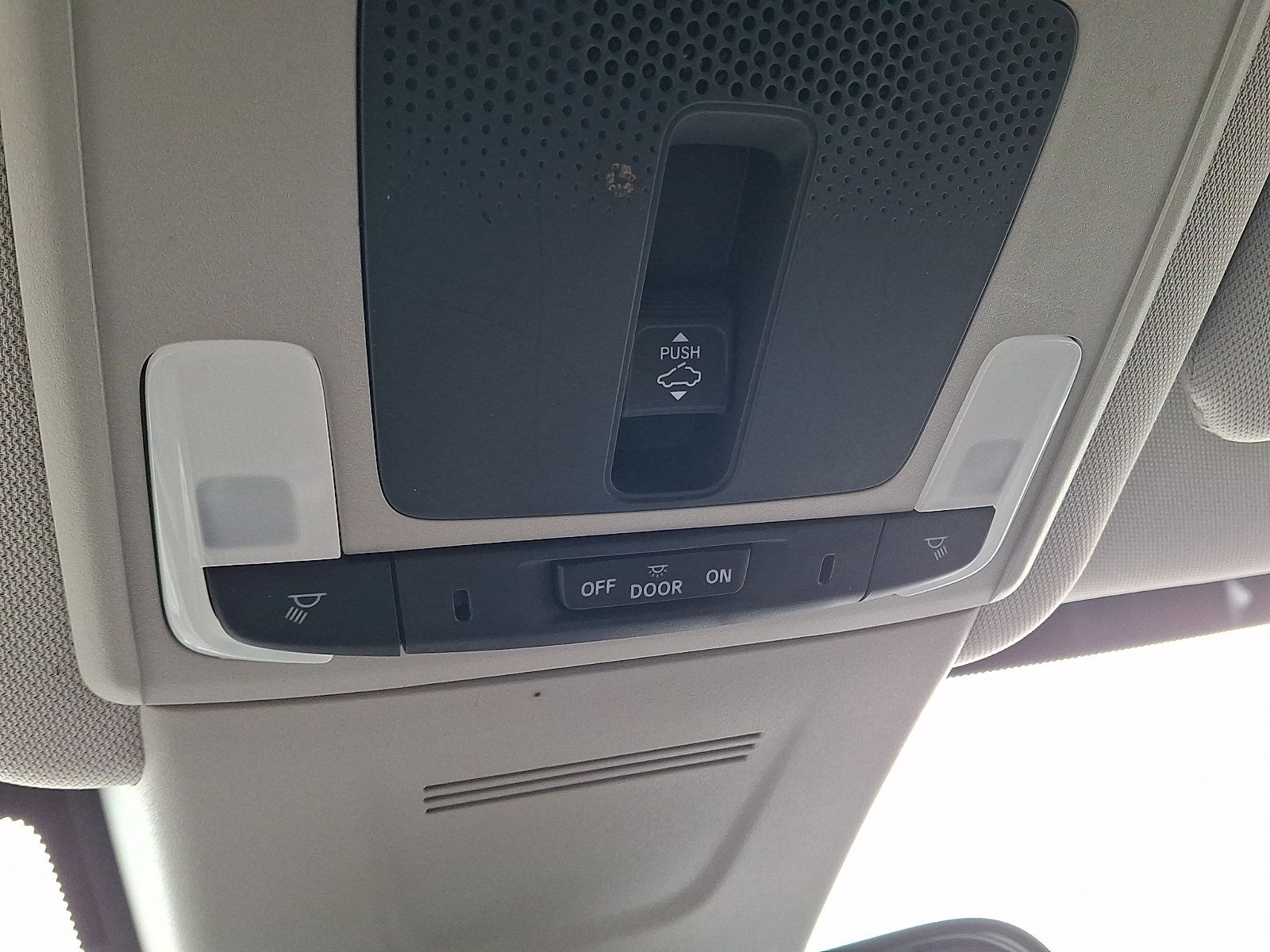 Used 2025 Honda CR-V EX image 27