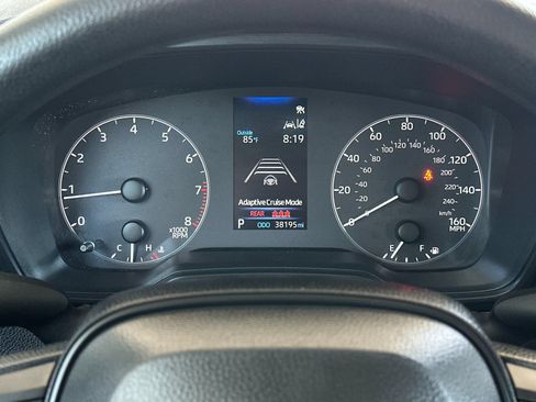 Used 2025 Toyota Corolla LE FWD image 20