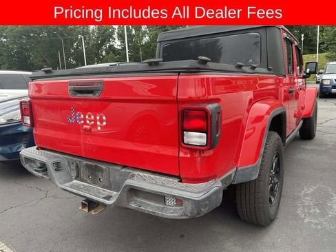 Used 2021 Jeep Gladiator Sport AWD/4WD image 9