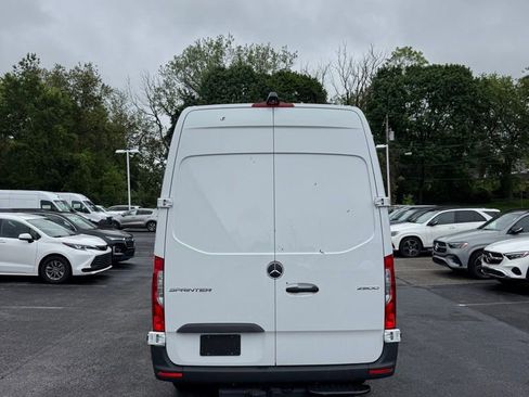 Used 2026 Mercedes-Benz Sprinter 2500 image 6