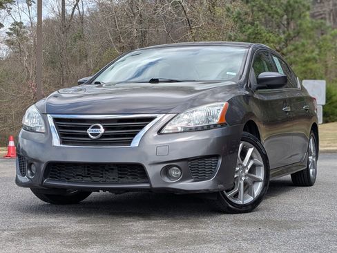 Used 2013 Nissan Sentra SR image 4
