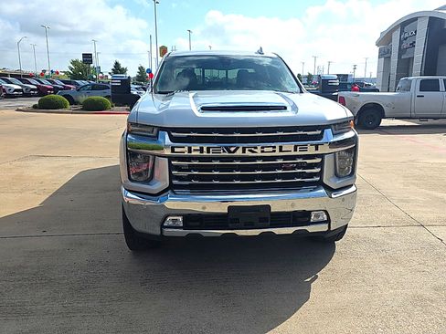 Used 2020 Chevrolet Silverado 3500 LTZ w/ LTZ Texas Edition AWD/4WD image 7