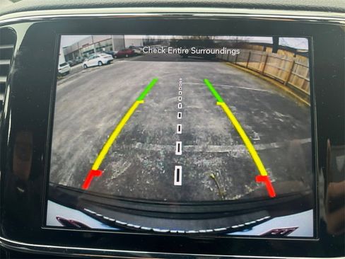 Used 2020 Jeep Grand Cherokee Altitude image 25