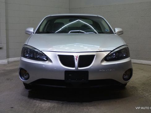 Used 2004 Pontiac Grand Prix GT w/ Drivers Package FWD image 5