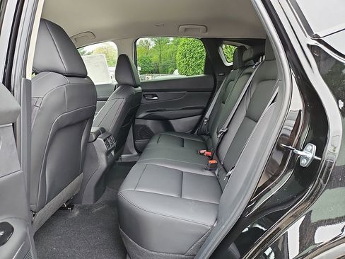 New 2026 Nissan Murano SV AWD/4WD image 9
