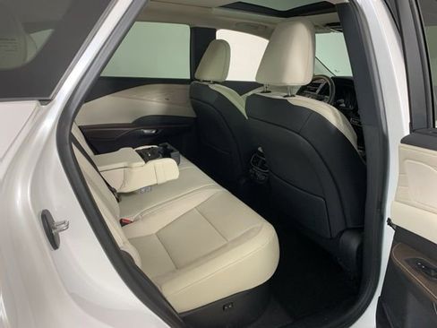 Used 2024 Lexus RX 350 AWD w/ Convenience Package image 35