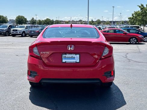 Used 2016 Honda Civic EX-T image 6