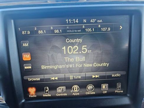 Used 2016 RAM 1500 Laramie w/ Convenience Group image 19