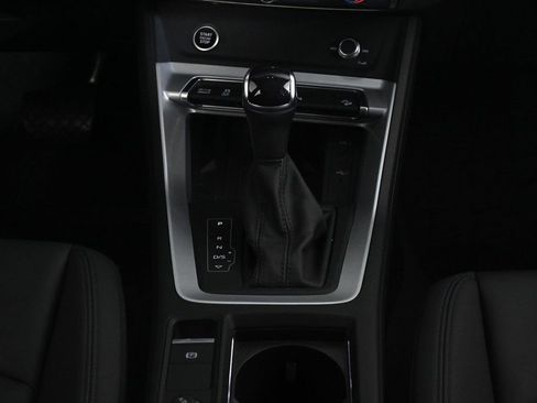 Used 2025 Audi Q3 2.0T Premium w/ Convenience Package image 14