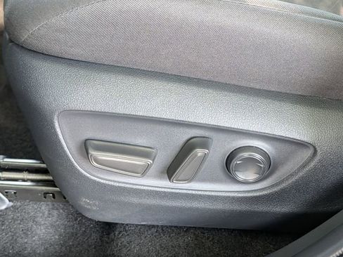 Used 2024 Toyota RAV4 XLE w/ Convenience Package FWD image 23