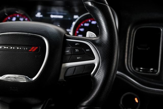 Used 2018 Dodge Charger R/T RWD image 20