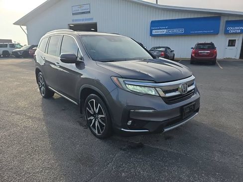 Used 2019 Honda Pilot Touring image 7