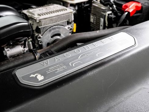 Used 2022 Jeep Wagoneer Series II image 7