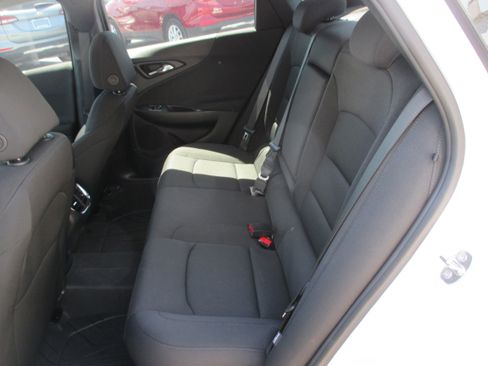 Used 2023 Chevrolet Malibu LT w/ Sport Edition FWD image 11