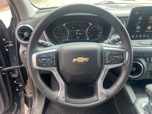Used 2023 Chevrolet Blazer LT image 18