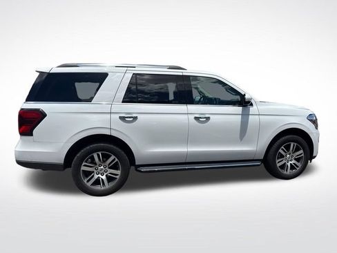 Used 2022 Ford Expedition Limited AWD/4WD image 7