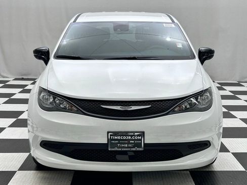 New 2026 Chrysler Voyager LX FWD image 3