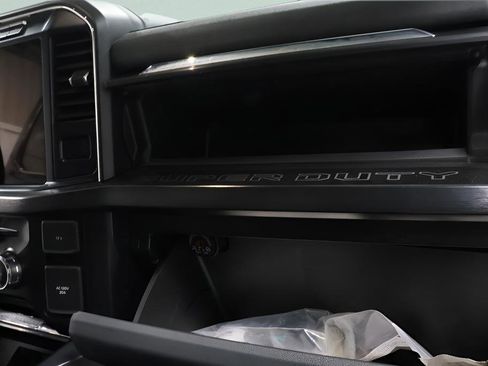 Used 2024 Ford F450 Lariat w/ Lariat Ultimate Package AWD/4WD image 30