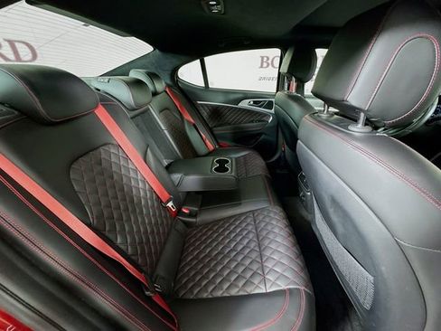 Used 2022 Genesis G70 3.3T image 33