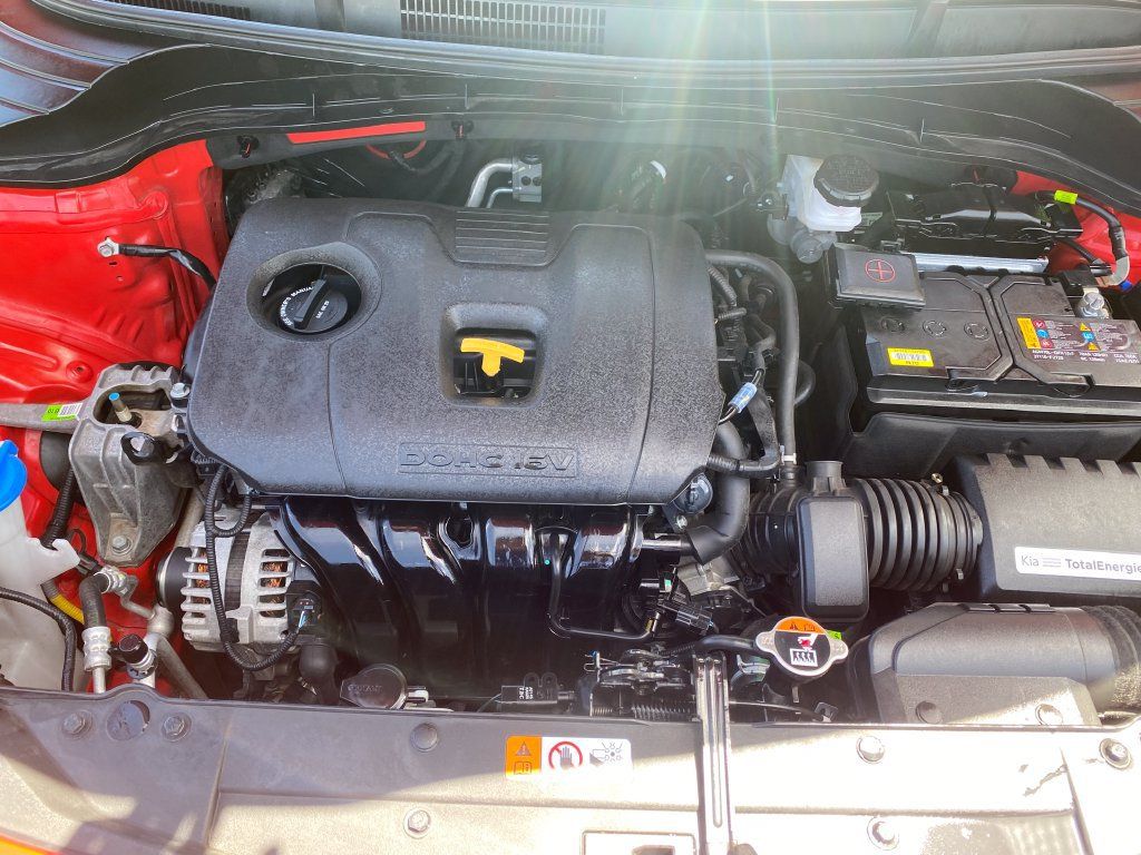 Used 2024 Kia Soul LX w/ Option Group 015 FWD image 28