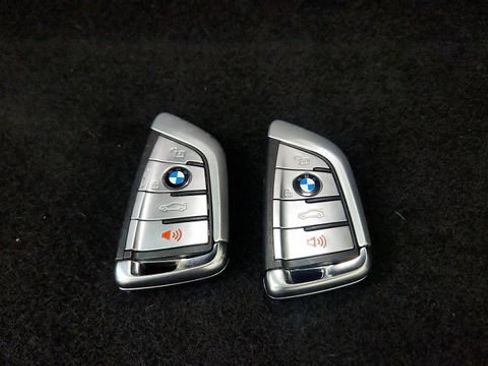Used 2018 BMW 530e w/ M Sport Package 2 RWD image 81