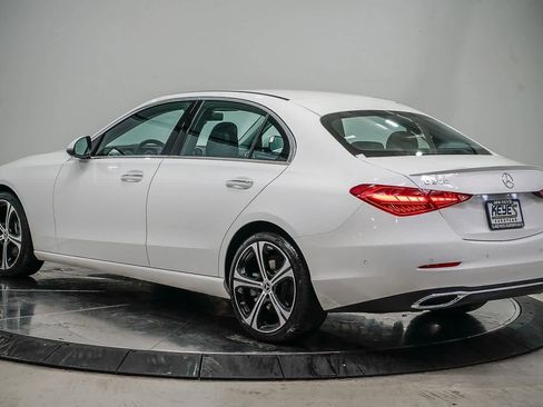 Used 2025 Mercedes-Benz C 300 Sedan image 2