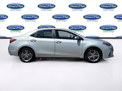 Used 2014 Toyota Corolla LE FWD image 8