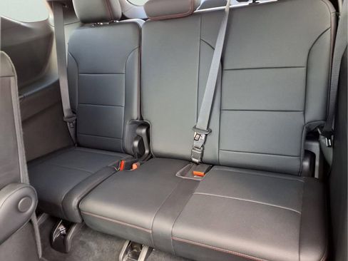 Used 2026 Chevrolet Traverse Z71 w/ Enhanced Driving Package image 30