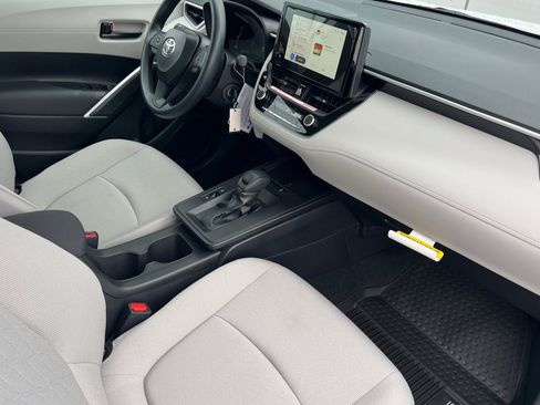 New 2026 Toyota Corolla Cross L image 13