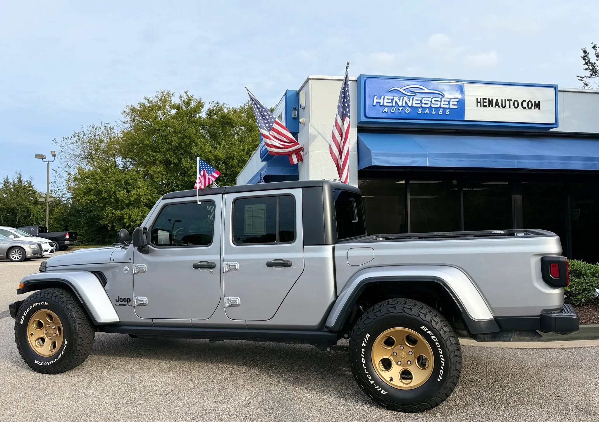 Used 2020 Jeep Gladiator Sport w/ Quick Order Package 24S AWD/4WD image 11