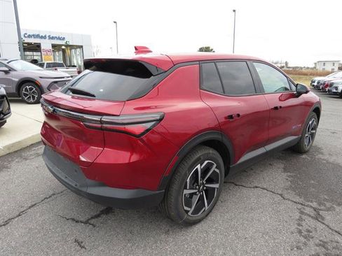 New 2026 Chevrolet Equinox EV LT image 5