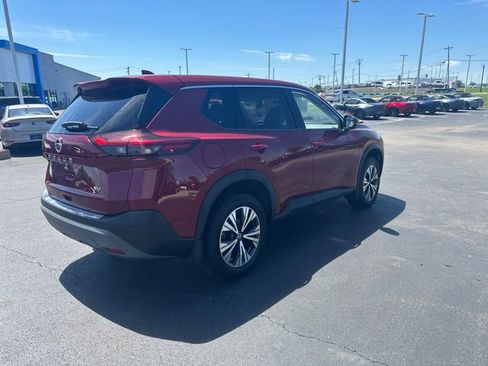 Used 2021 Nissan Rogue SV FWD image 7