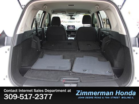 Used 2024 Nissan Rogue S image 7