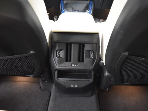 Used 2025 BMW X3 xDrive30i AWD/4WD image 14