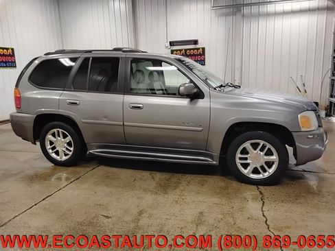 Used 2008 GMC Envoy Denali w/ Sun And 6-Disc Cd Package image 2