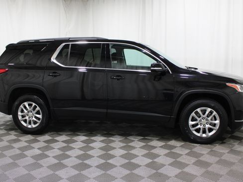 Used 2019 Chevrolet Traverse LT FWD image 30