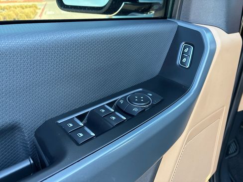 Used 2022 Ford F150 XLT image 26