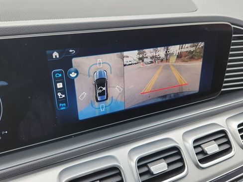 Used 2025 Mercedes-Benz GLE 350 4MATIC image 9