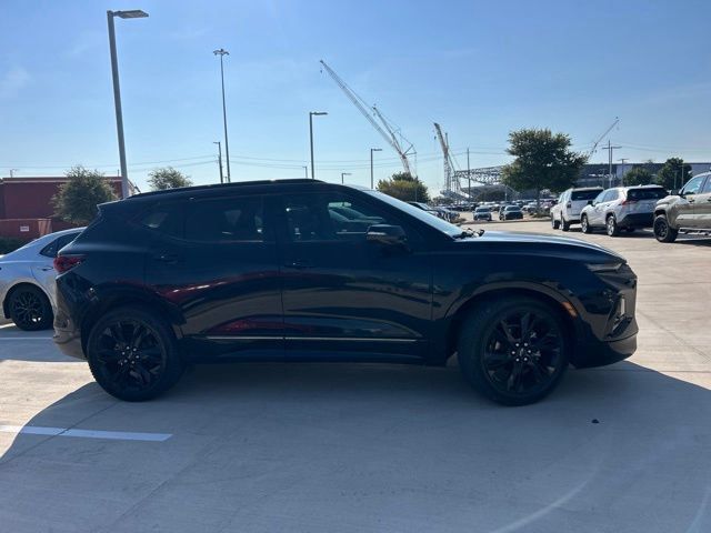 Used 2021 Chevrolet Blazer RS w/ Enhanced Convenience Package FWD image 2
