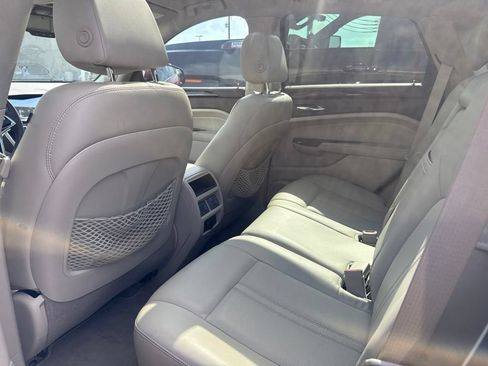 Used 2016 Cadillac SRX Luxury w/ Driver Awareness Package FWD image 5