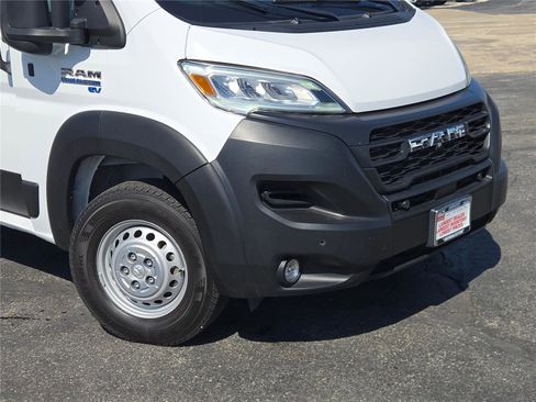 Certified 2024 RAM ProMaster 3500 w/ Delivery Van Package image 2