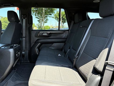 Used 2025 Chevrolet Tahoe LS w/ LPO, Dark Essentials Package AWD/4WD image 10