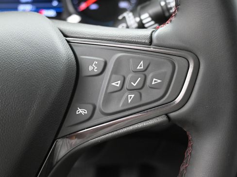 Used 2023 Chevrolet Equinox RS AWD/4WD image 15