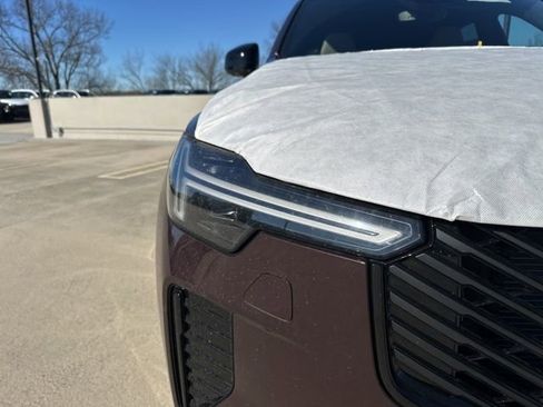 New 2026 Volvo XC90 T8 Ultra w/ Protection Package image 10