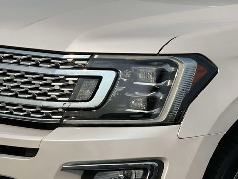 Used 2019 Ford Expedition Max Platinum AWD/4WD image 7