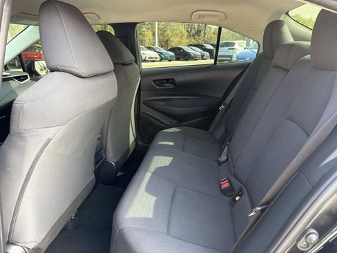 Used 2022 Toyota Corolla LE image 13