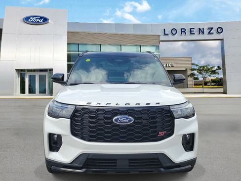 New 2026 Ford Explorer ST AWD/4WD image 4